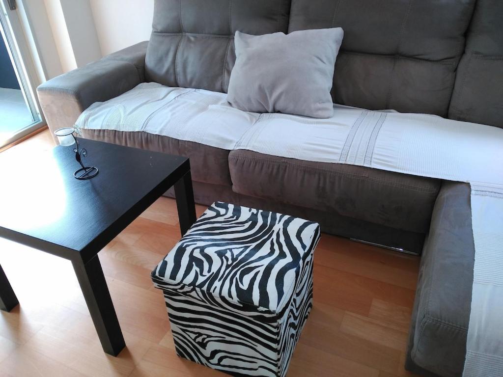 Luxury Flat, 3 Bedrooms, 2 Bathrooms And Swimming Pool Next To The Beach!! Sant Adria de Besos Bagian luar foto