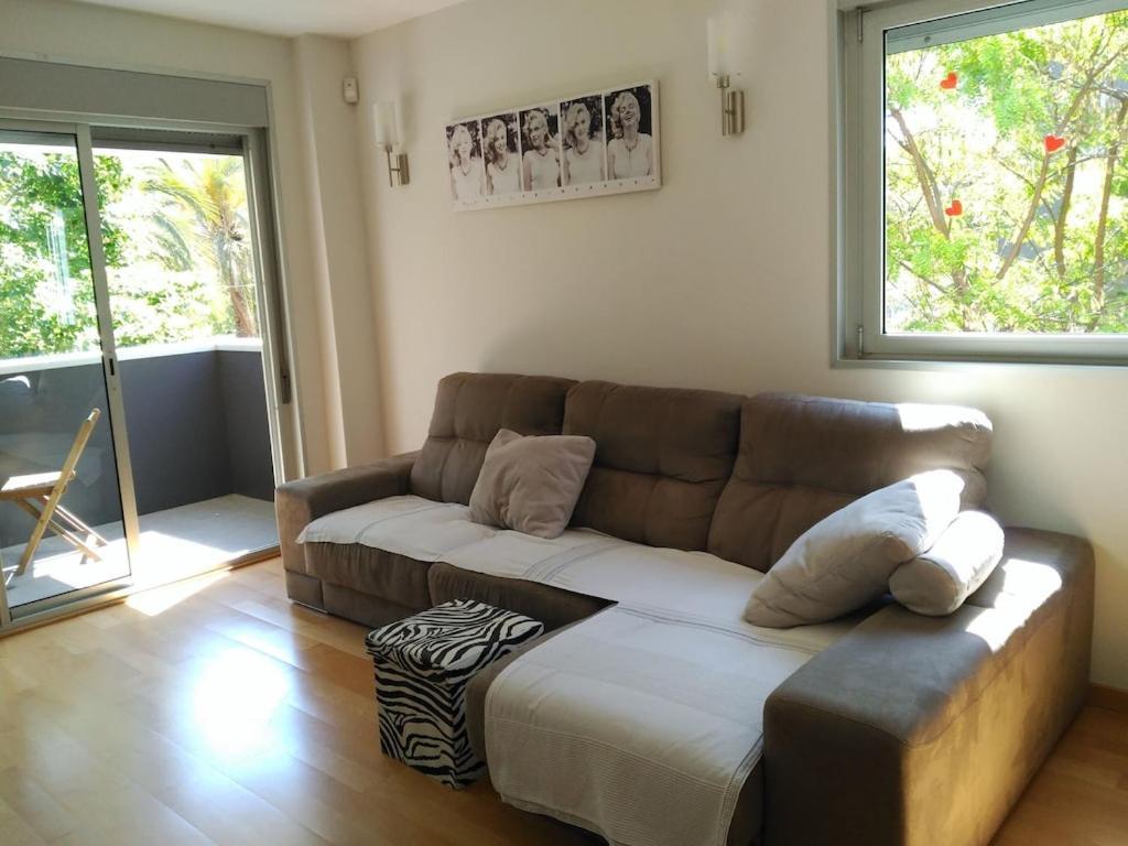 Luxury Flat, 3 Bedrooms, 2 Bathrooms And Swimming Pool Next To The Beach!! Sant Adria de Besos Bagian luar foto