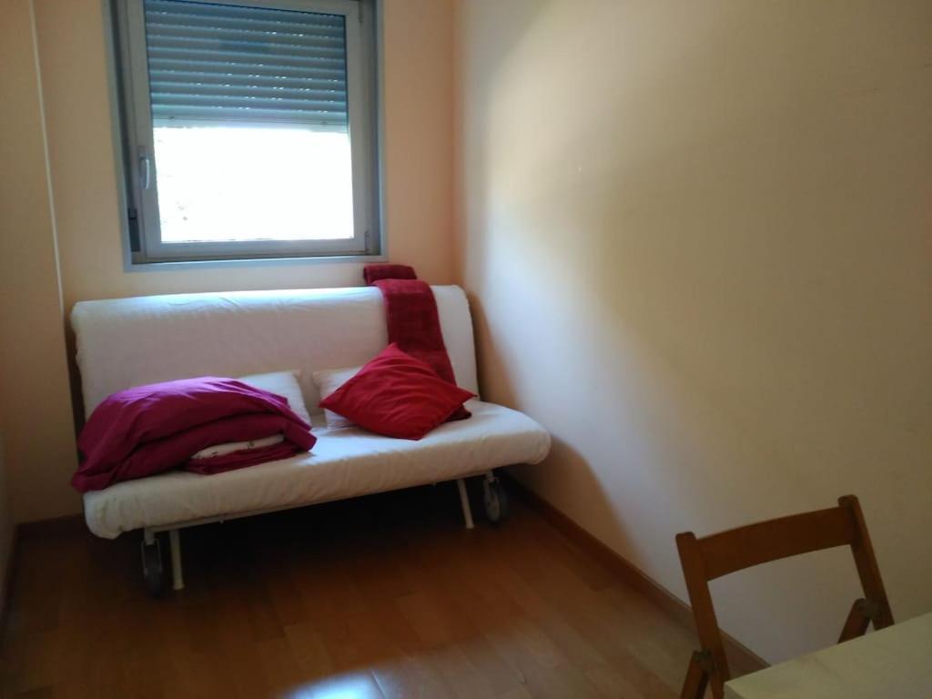 Luxury Flat, 3 Bedrooms, 2 Bathrooms And Swimming Pool Next To The Beach!! Sant Adria de Besos Bagian luar foto
