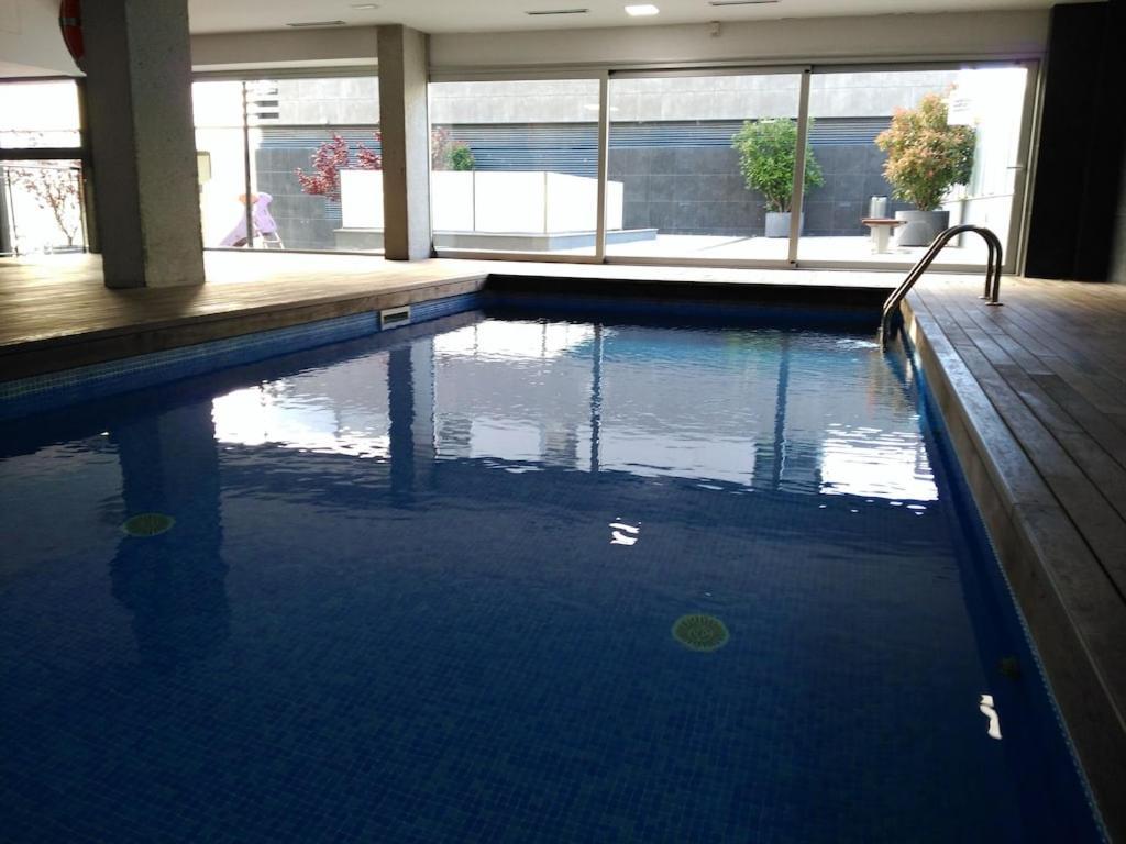 Luxury Flat, 3 Bedrooms, 2 Bathrooms And Swimming Pool Next To The Beach!! Sant Adria de Besos Bagian luar foto